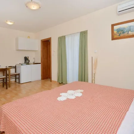 Apartament Put 06